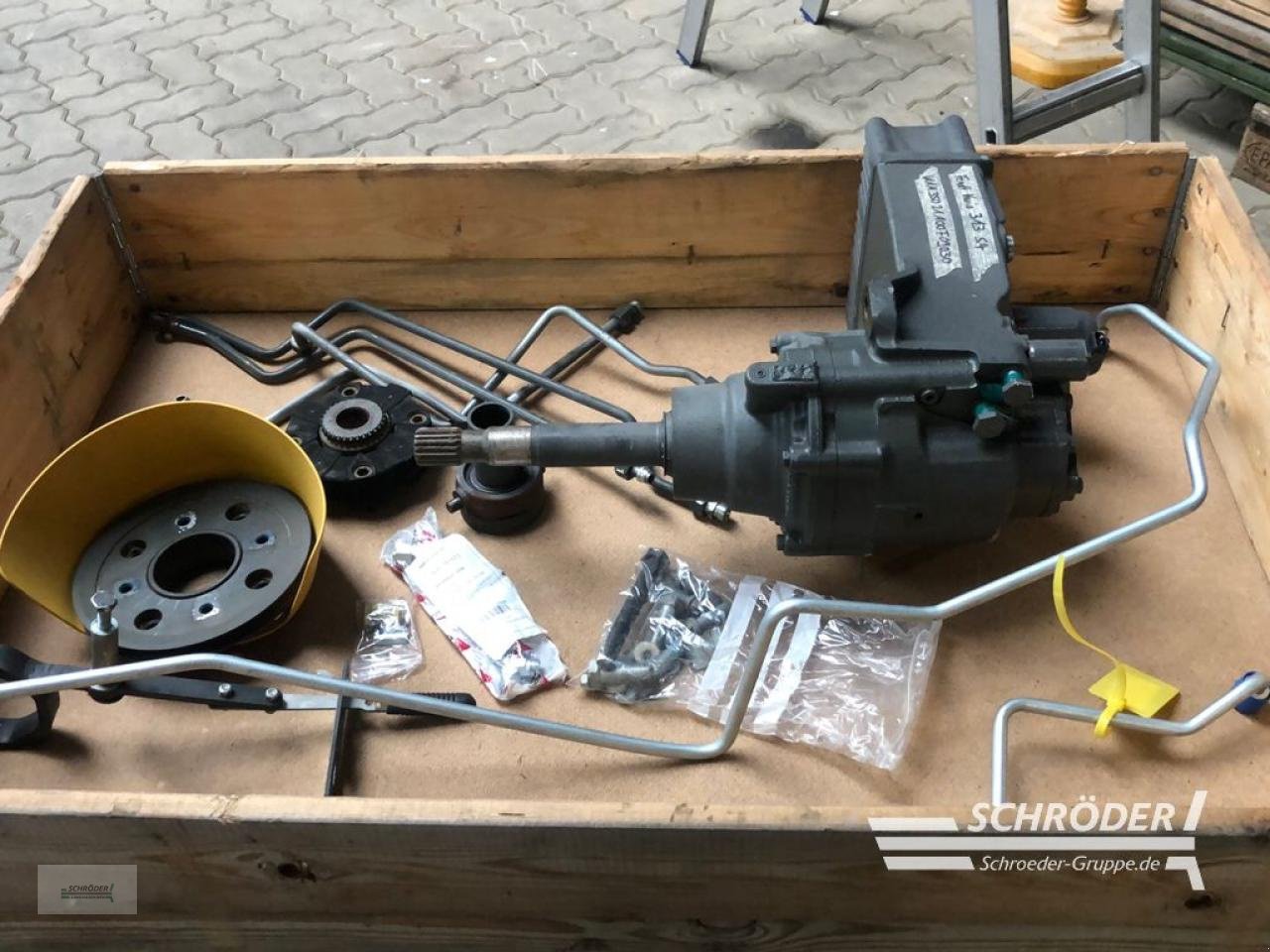 Sonstiges Traktorzubehör типа Fendt FRONTZAPFWELLE 1000 U/MIN | FENDT 300 S4, Gebrauchtmaschine в Ahlerstedt (Фотография 1)